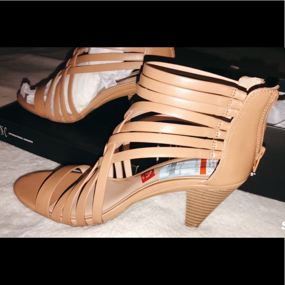 Tan pumps, size 7 1/2, only wore once!!